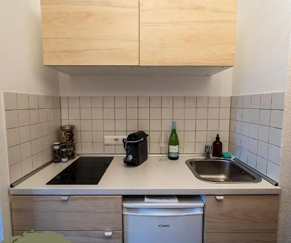 Zentral & Modern Nahe Hauptbahnhof Mit Privatparkplatz & Schnellem Wlan Essen